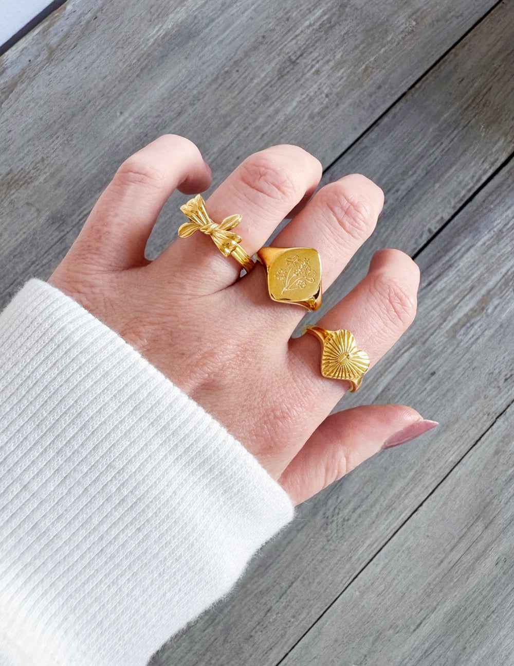 Floral Signet Ring