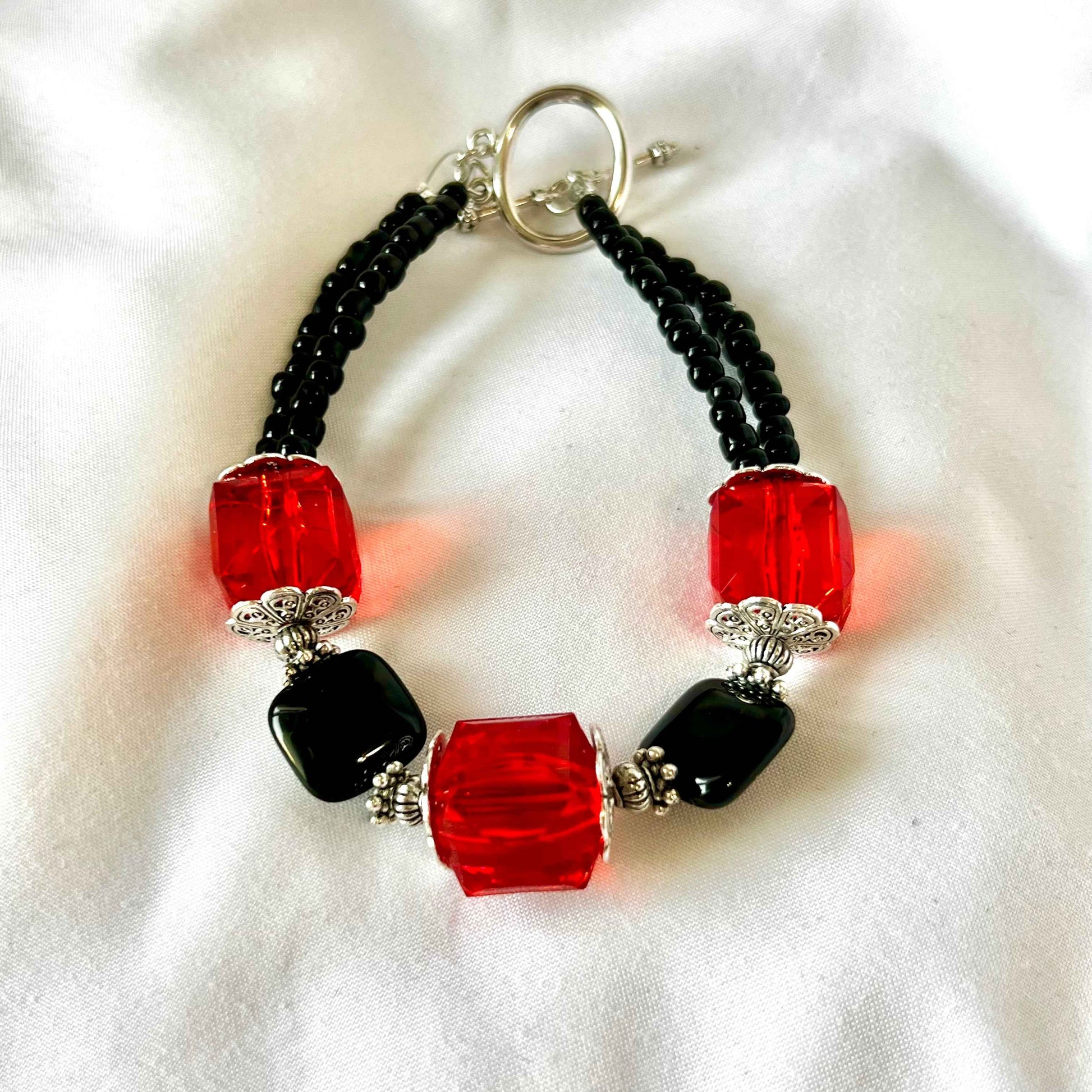 Crimson Night Jewelry Set (Copy)