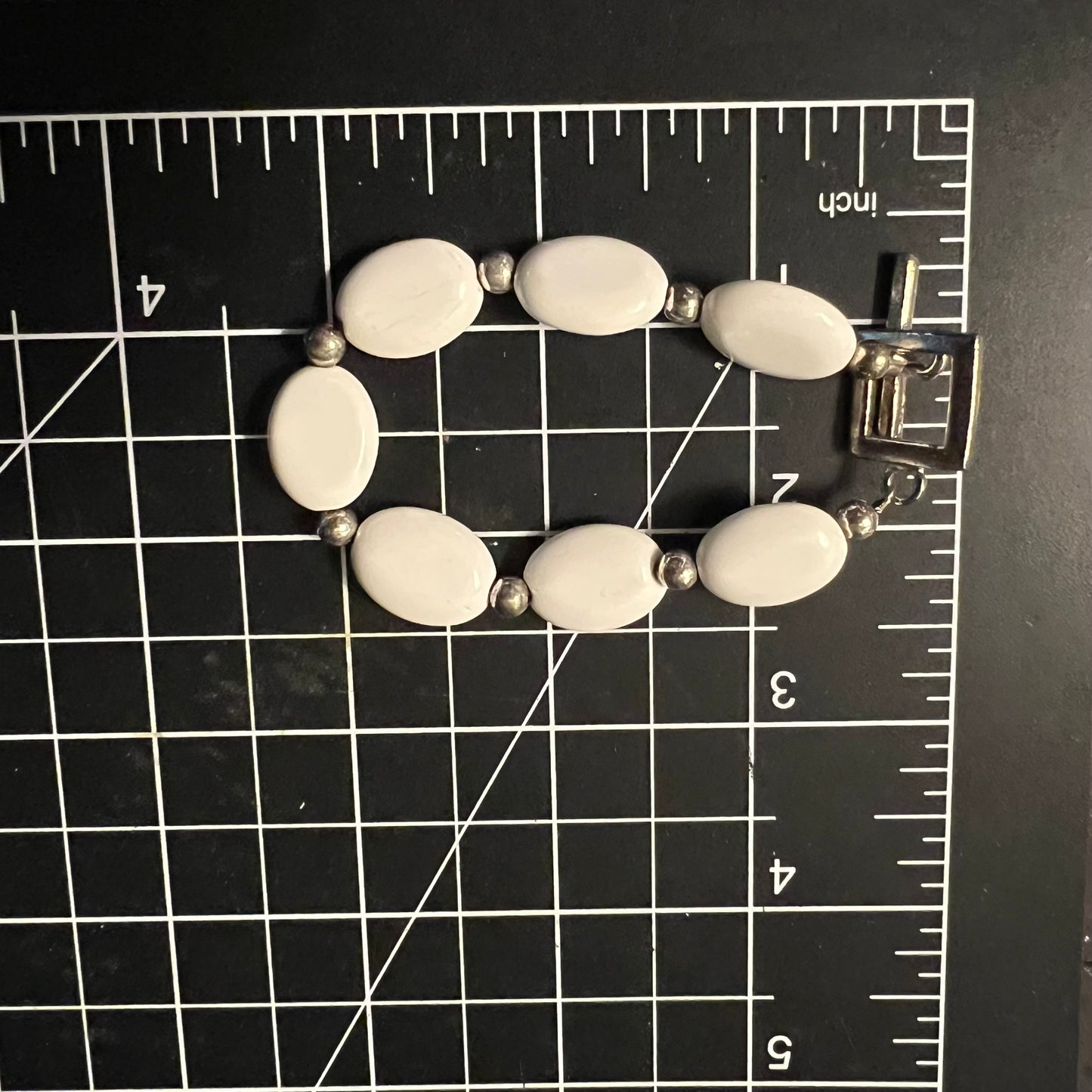 Vintage White Oval Bracelet