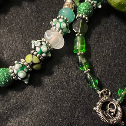 Green Zebra Heart & Glitter Bead Duo