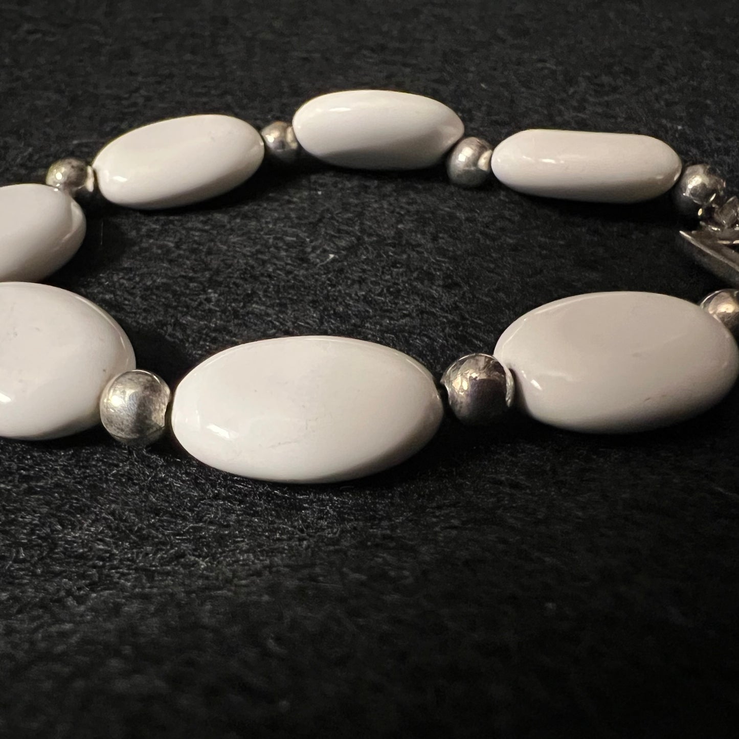 Vintage White Oval Bracelet
