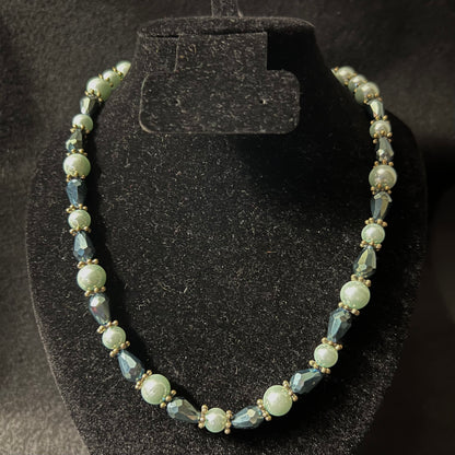 Vintage Art Deco Revival Mint & Teal Beaded Strand